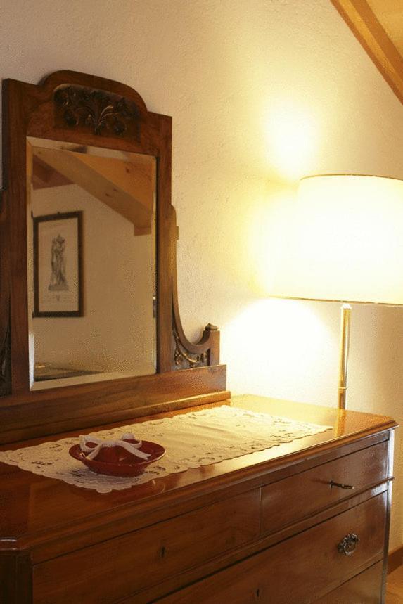 Villa Busta Hotel モンテベッルーナ エクステリア 写真