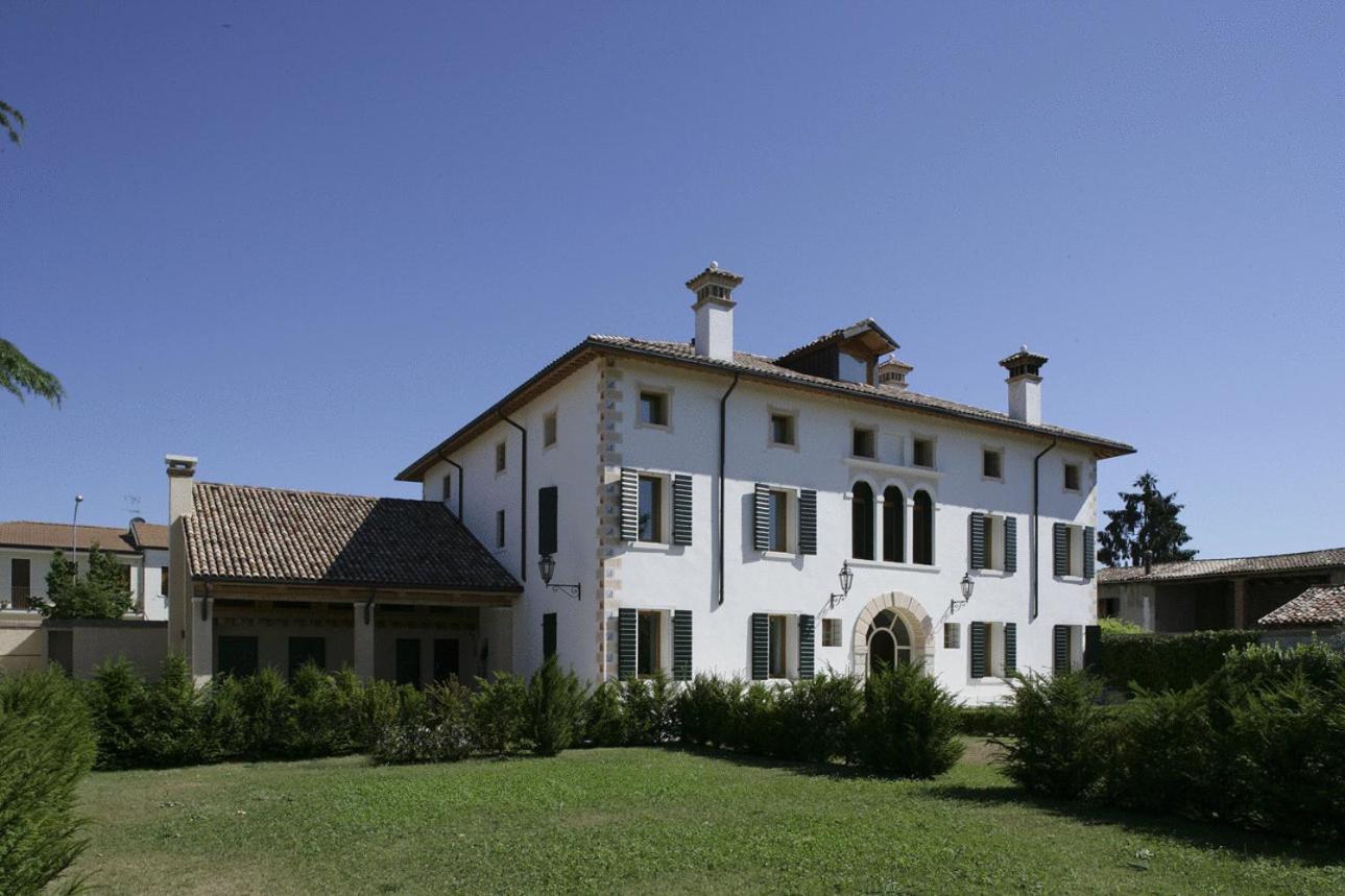 Villa Busta Hotel モンテベッルーナ エクステリア 写真